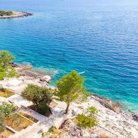 Holiday House By The Sea With Amazing Terrase View - * Vela Luka